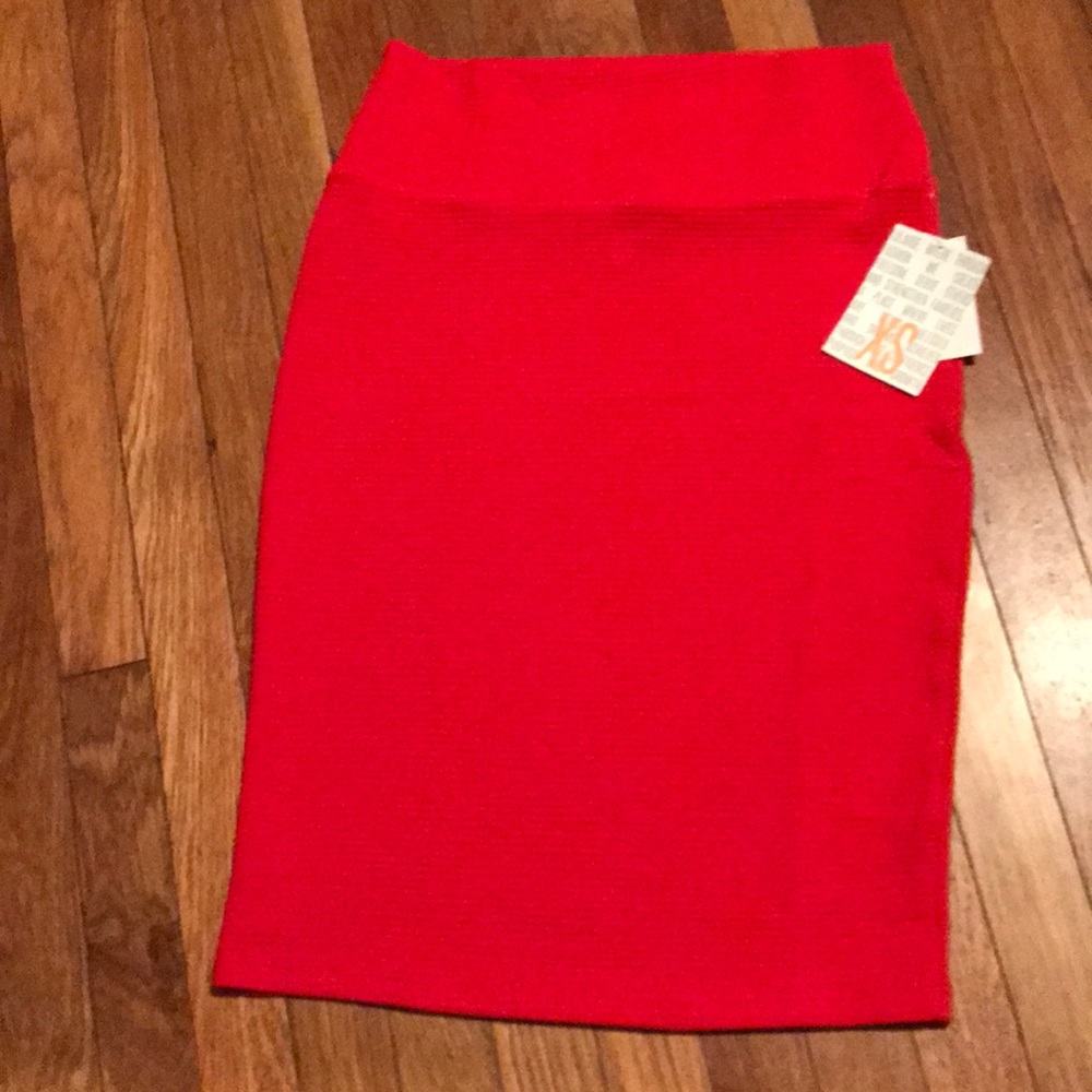 LuLaRoe Cassie xs 🖤